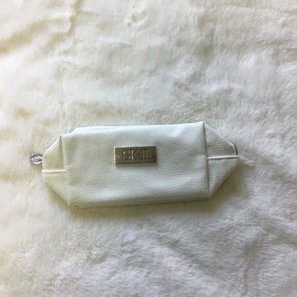 SKII White Cosmetic Bag - Picture 1 of 8